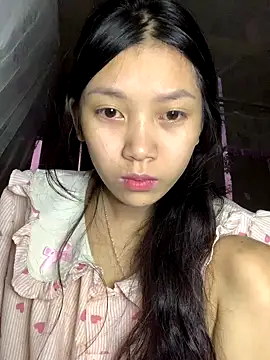 linh-lan1 online show from October 30, 10:49 am