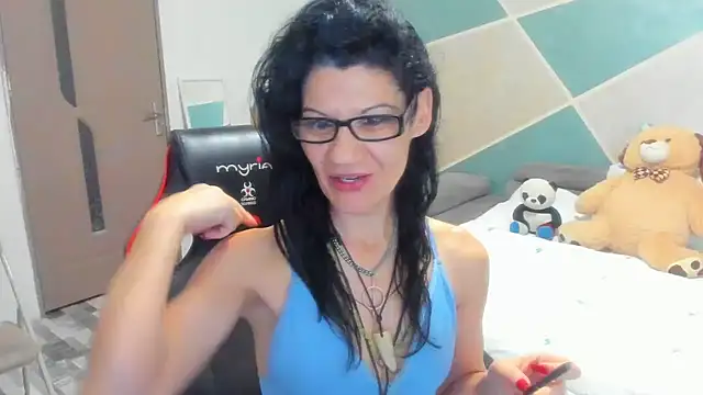 SweetSin40 online show from April 6, 5:36 pm