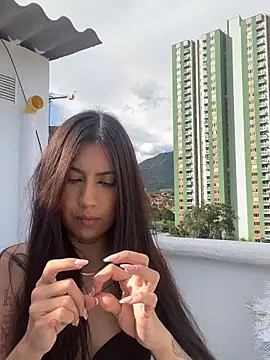 Sweett pain online show from December 13, 8:26 pm