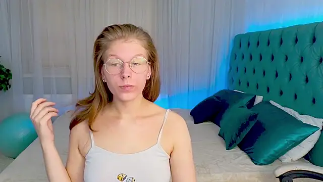 Angelie  Eyes online show from November 22, 1:03 pm