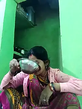 Karishma cute online show from November 28, 3:09 am