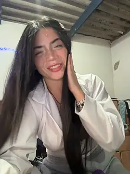 PamelaJonsom  online show from February 17, 10:42 pm