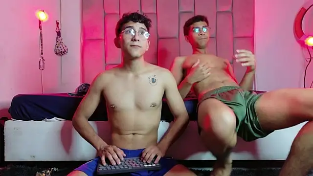 Desire4Duo online show from March 3, 10:32 am