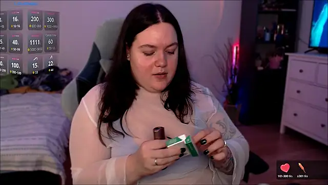 SummerTina online show from November 7, 11:49 am