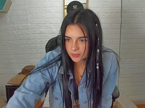 Snapshot of Lilifut_ chatting on October 20, 10:57 pm Lilifut online show from October 20, 10:57 pm