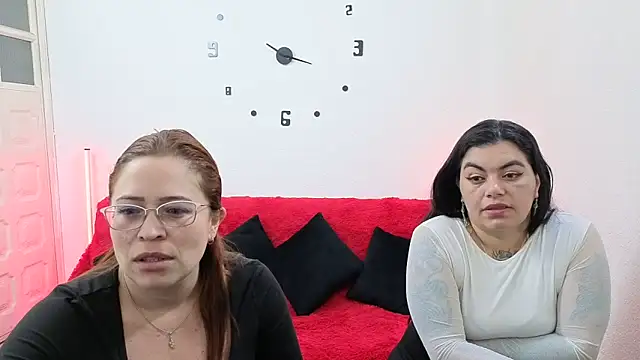 Snapshot of lesb_milf chatting on September 29, 3:17 pm lesb milf online show from September 29, 3:17 pm