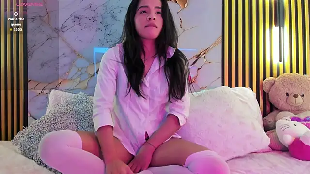 I karly online show from November 30, 12:15 am