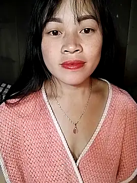 Hani-i online show from December 17, 9:30 pm