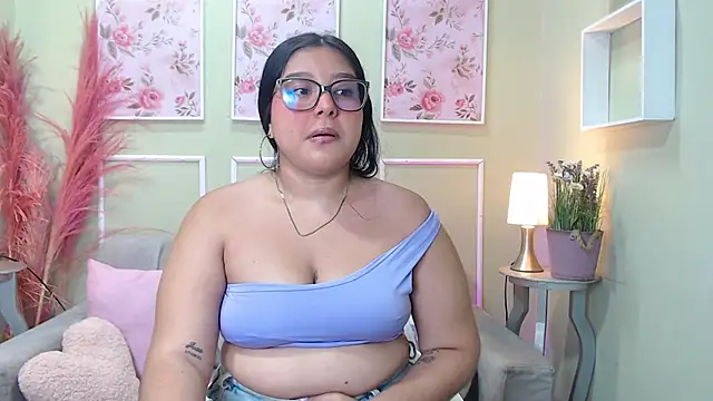 curvydelicios zoe online show from October 22, 1:27 pm