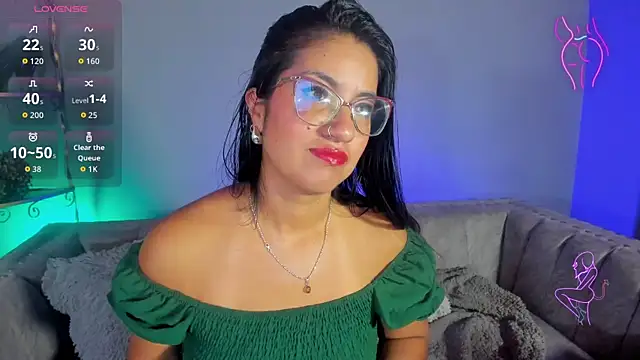 charlhot  online show from November 18, 12:50 pm