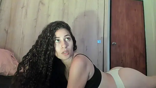 fernanda317 online show from March 28, 3:22 pm