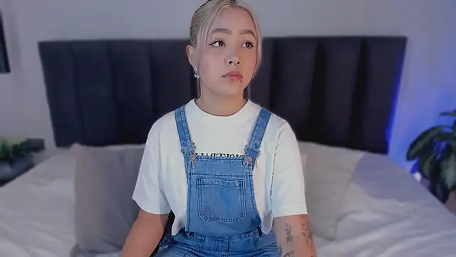 AilanaCortes online show from February 19, 12:26 pm