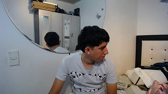 Dravith Valery online show from November 18, 3:18 am