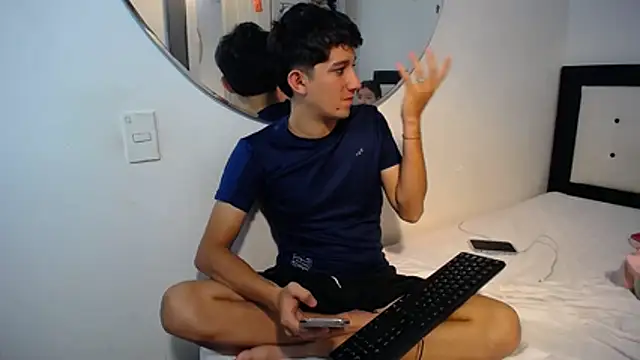 Dravith Valery online show from November 21, 4:03 am