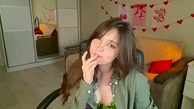 BellaSink online show from October 31, 5:42 am