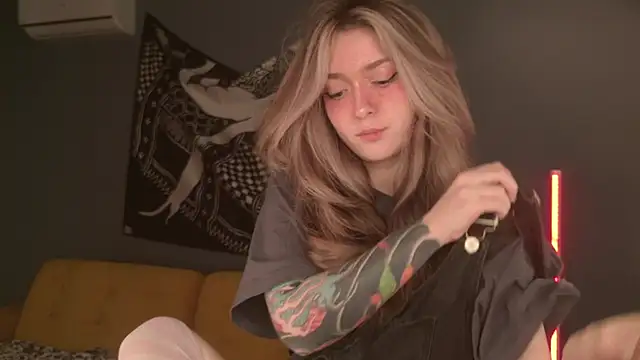 BellaSink online show from April 18, 8:06 am