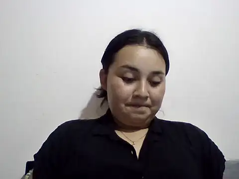 Luna vera online show from October 18, 5:10 am