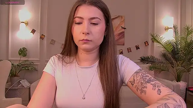 JudyAngels online show from October 23, 5:35 am
