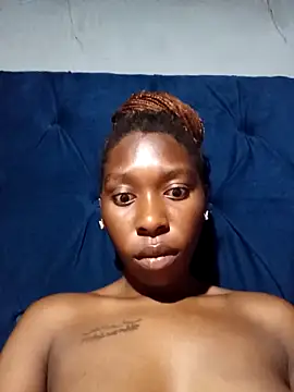 sexysmalldaily04 online show from November 13, 1:15 am