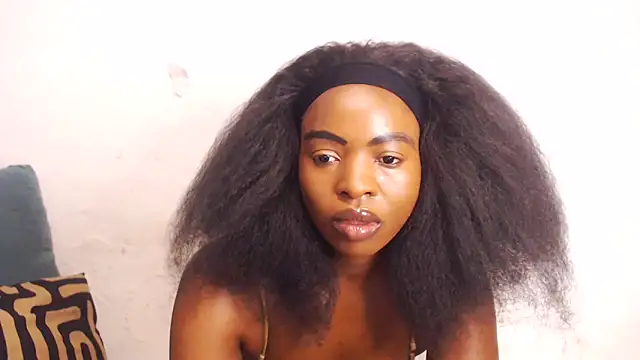 TallEbonyBabe online show from February 10, 4:37 am