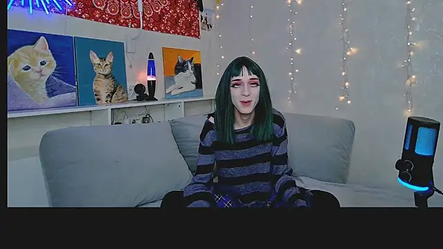 whoalexxa online show from November 17, 12:17 pm