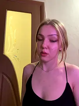 AlexandraXKitty online show from November 17, 12:33 am