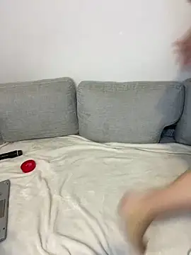 violetjack online show from April 13, 6:58 am