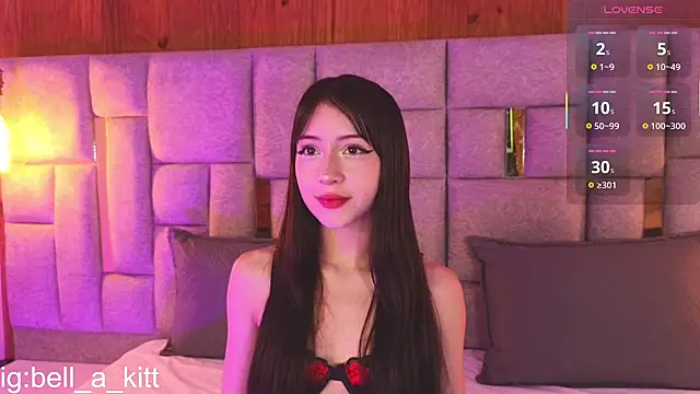 bella kittyy  online show from November 26, 5:19 am