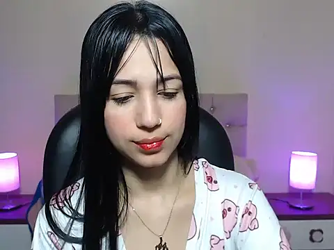 gabyy cute  online show from October 28, 10:54 am