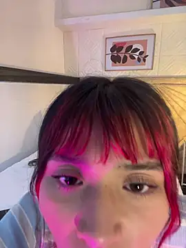 Emma duff online show from March 11, 8:11 pm