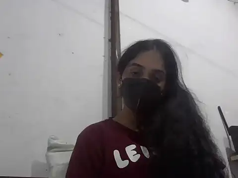 shainiasha1 online show from October 16, 4:53 pm