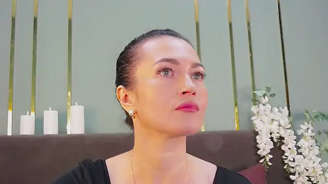 JaneWalch online show from November 17, 10:05 am