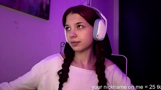 HanaMantanaDell online show from April 18, 7:58 pm