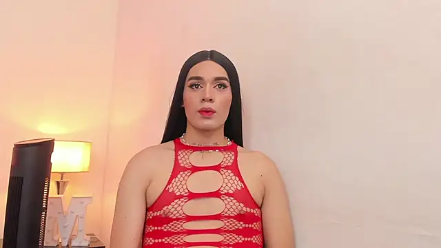 Amelia Brixton online show from April 4, 5:39 am