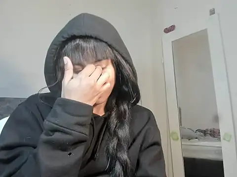 bad girl xxx online show from November 27, 5:10 am