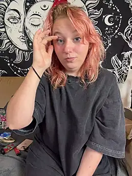 Onlymiasophie online show from February 3, 6:40 am