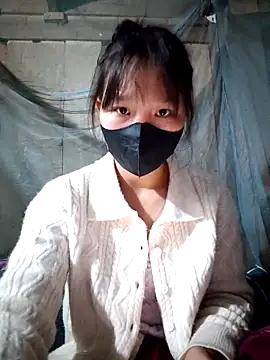 linh-miu99 online show from November 24, 2:24 am