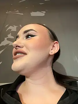 KiraSunshine online show from December 16, 4:07 am