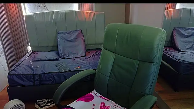  jeessy online show from November 25, 5:42 am