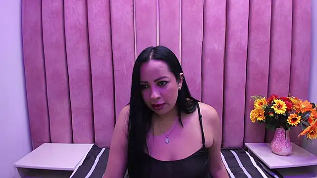 AshleyMontenegro online show from November 4, 1:16 pm