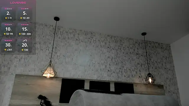 Zhara Lenoire online show from November 28, 7:50 pm