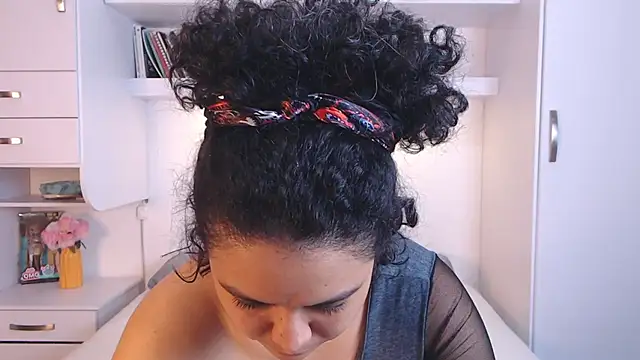 MartiRuis10 online show from December 1, 11:51 pm