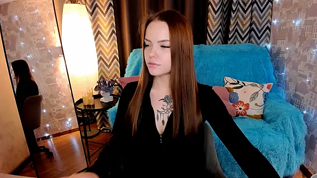 MelissaBell  online show from November 28, 8:17 am