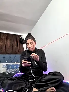 ShareeBax  online show from October 25, 1:24 am