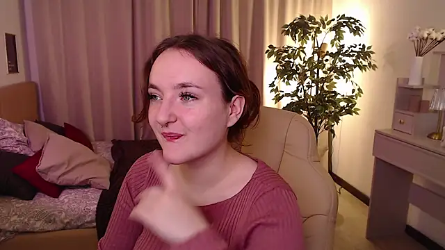 Kris Loken online show from November 26, 7:42 am