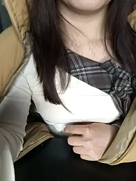 Fish yellow online show from November 26, 10:55 pm