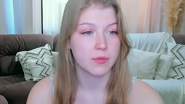 Stella Light online show from April 6, 6:03 am