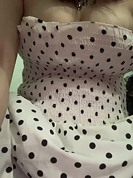 italy-12 online show from December 18, 3:22 am