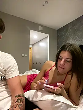 Brunnettebabe007 online show from November 16, 1:40 am