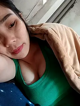 Bear bear0 online show from November 30, 2:27 am